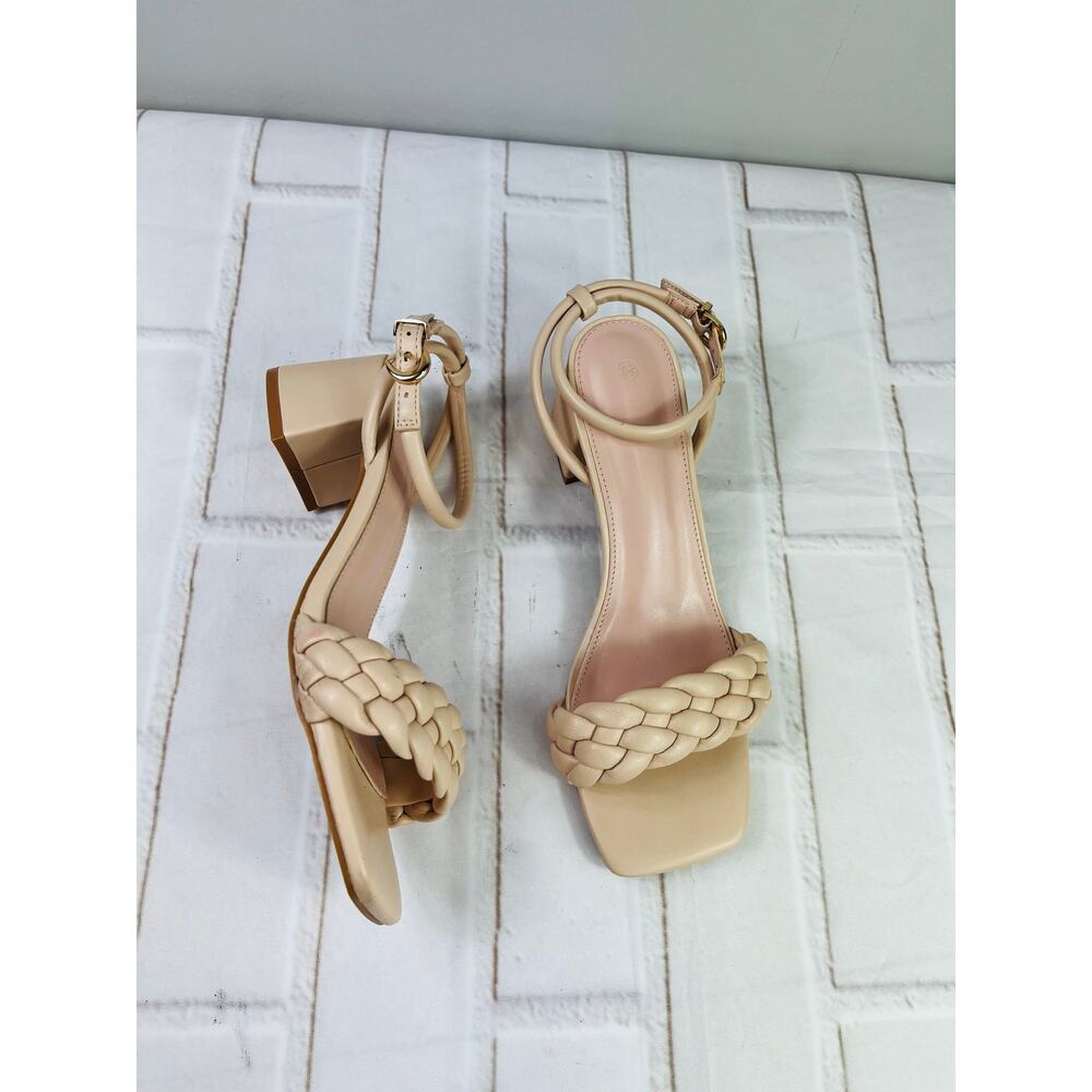 New cream braided strappy sandals size 6.5